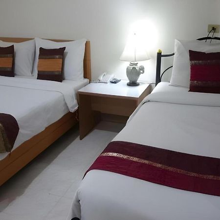 Central Place Hotel Rayong Eksteriør billede