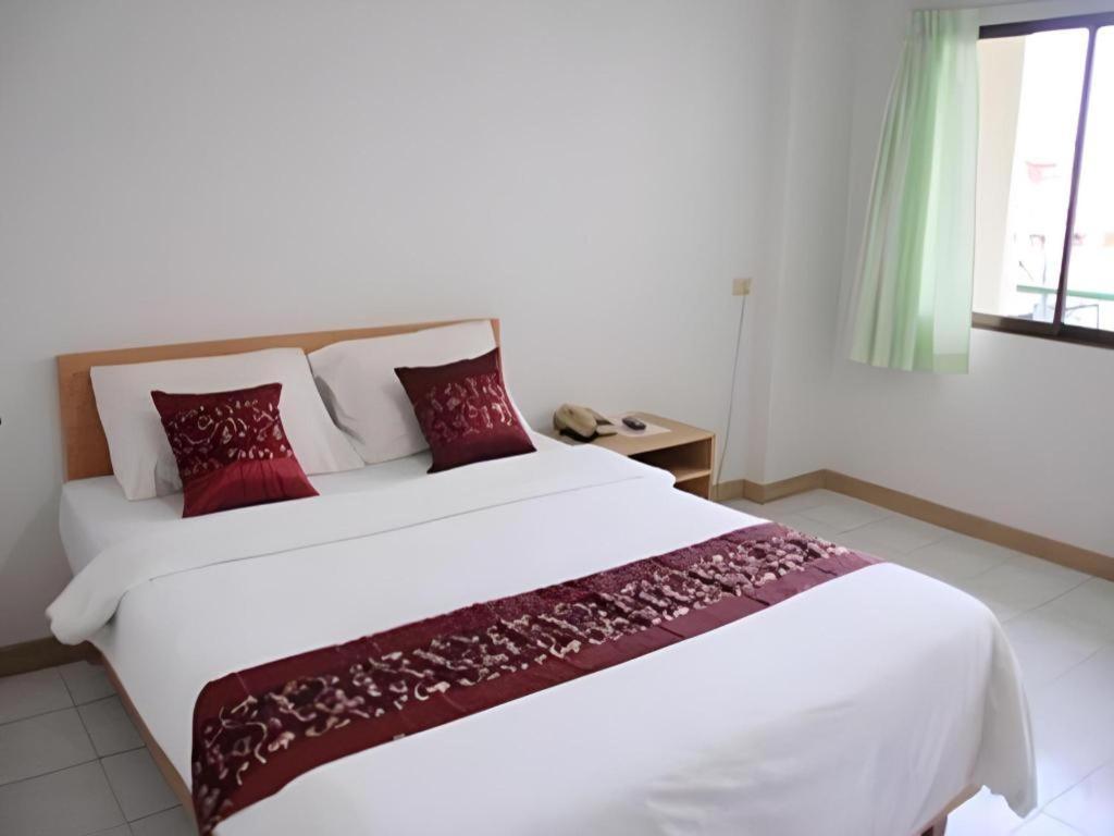 Central Place Hotel Rayong Eksteriør billede