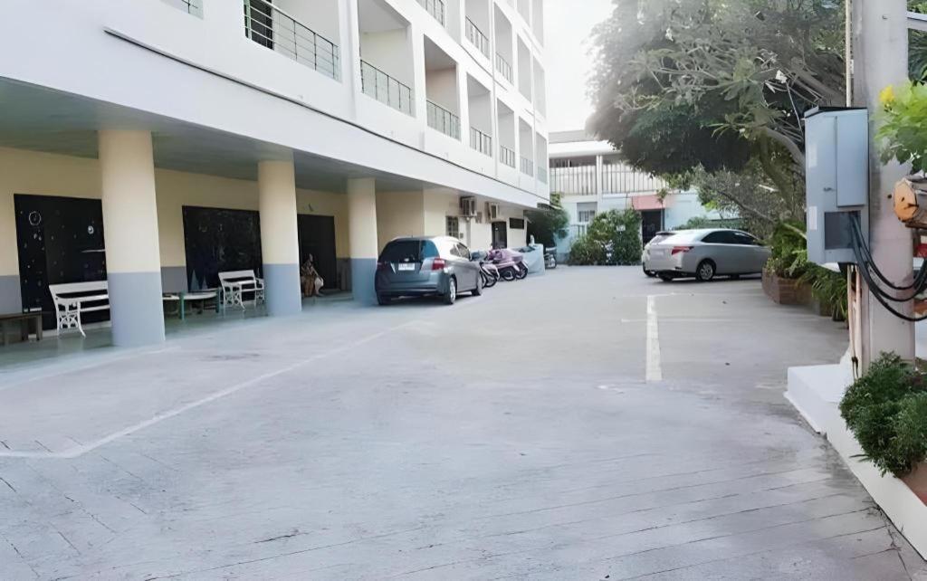 Central Place Hotel Rayong Eksteriør billede