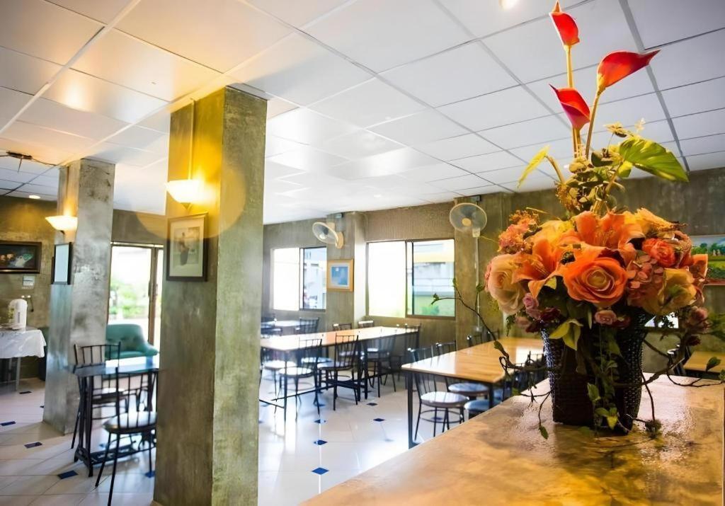 Central Place Hotel Rayong Eksteriør billede