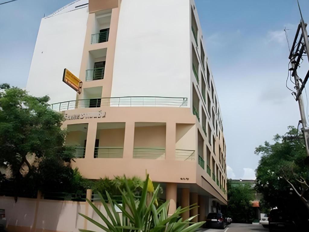 Central Place Hotel Rayong Eksteriør billede
