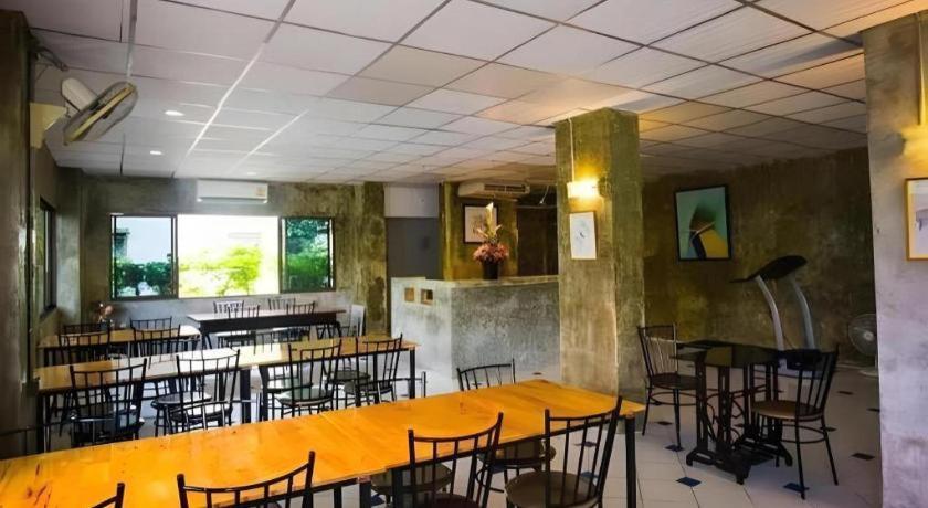 Central Place Hotel Rayong Eksteriør billede