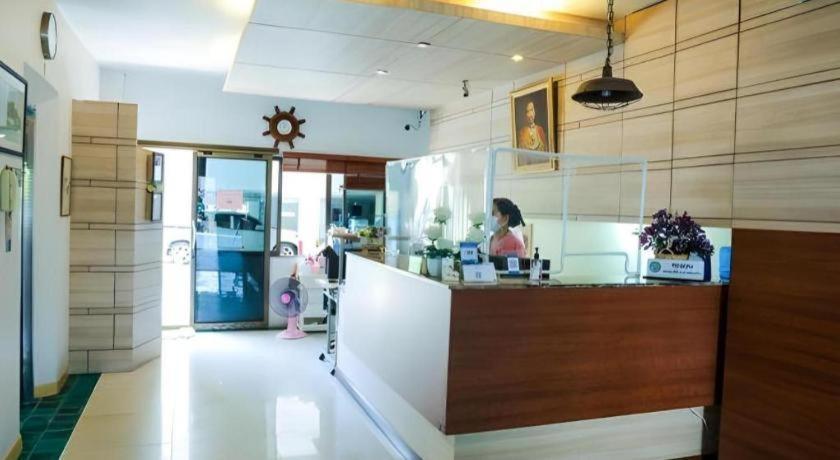 Central Place Hotel Rayong Eksteriør billede