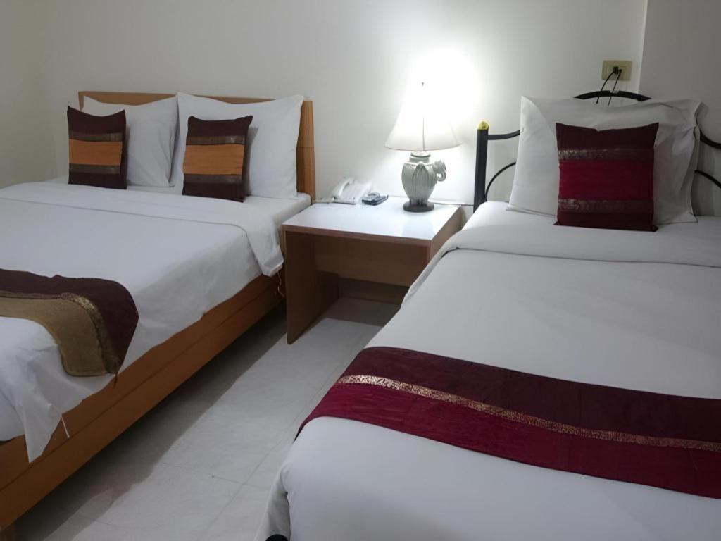 Central Place Hotel Rayong Eksteriør billede